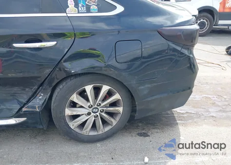 2015 Hyundai Sonata Sport z USA, uszkodzony, nr VIN 5NPE34AF4FH093298